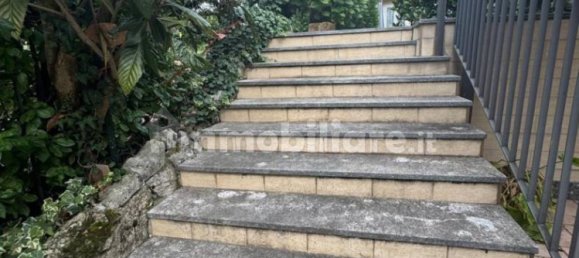 Вилла с 5 спальнями в Индуно Олона, Италия № 282330 21