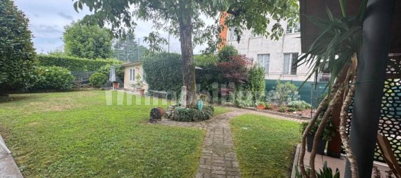 Вилла с 5 спальнями в Индуно Олона, Италия № 282330 26