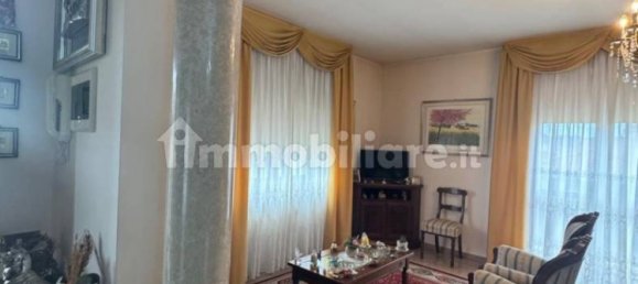 Вилла с 5 спальнями в Индуно Олона, Италия № 282330 20