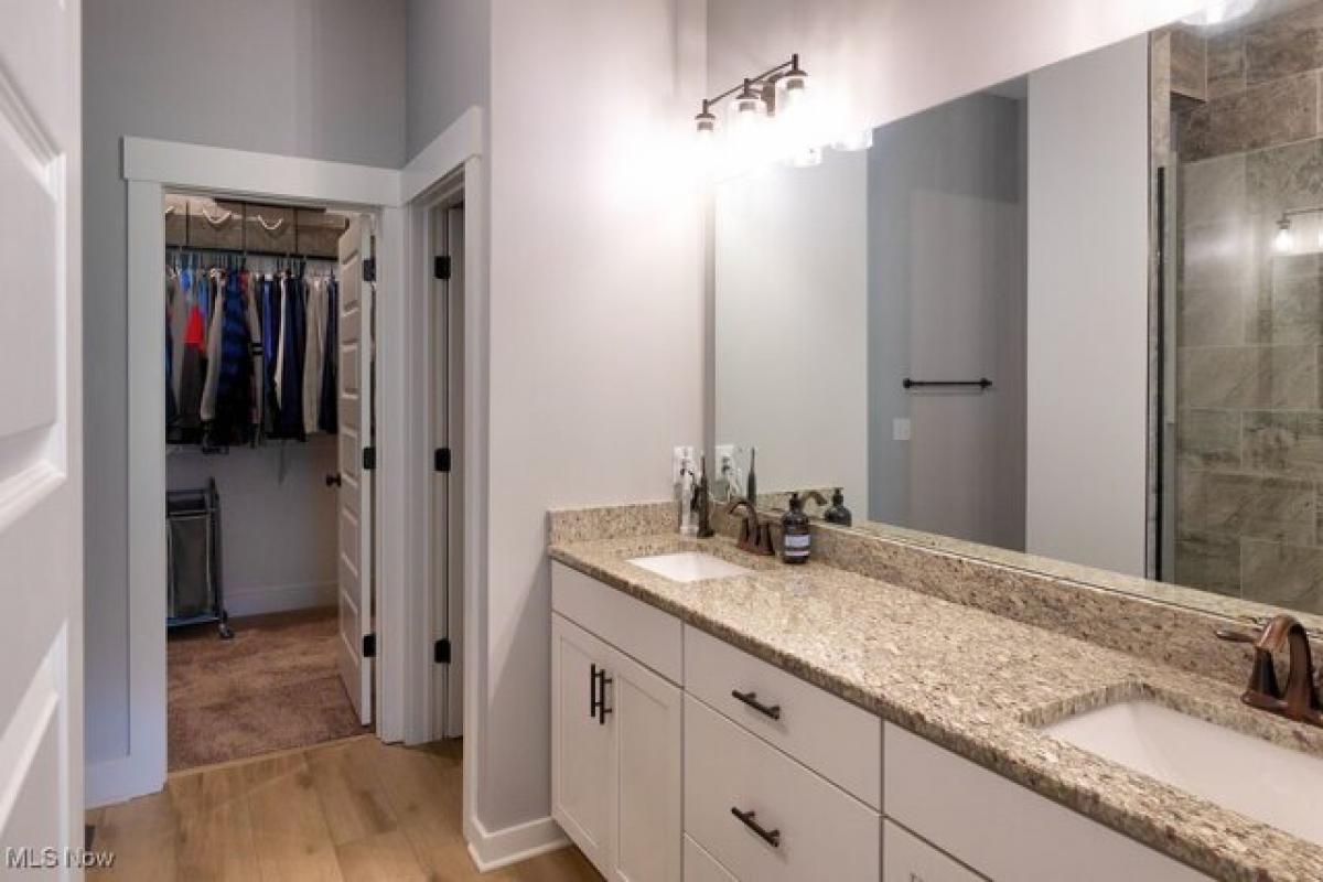 4 bedrooms House in Columbia Station, USA No. 384950