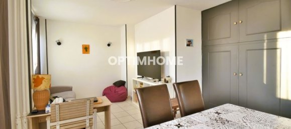 2 bedrooms Apartment in Chalon-sur-Saone, France No. 201365 3