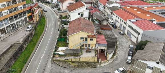 4 bedrooms House in Braga, Portugal No. 17560 21