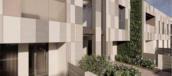 3-salle Penthouse à Carpi, Italy No. 32365 15