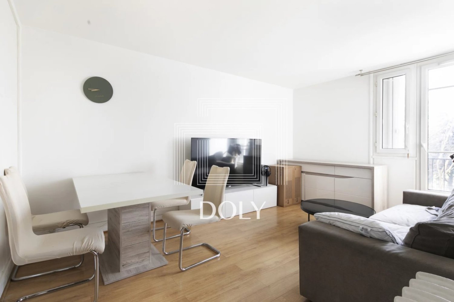 Квартира с 3 спальнями в Вильнёв-ла-Гаренн, Франция № 120024