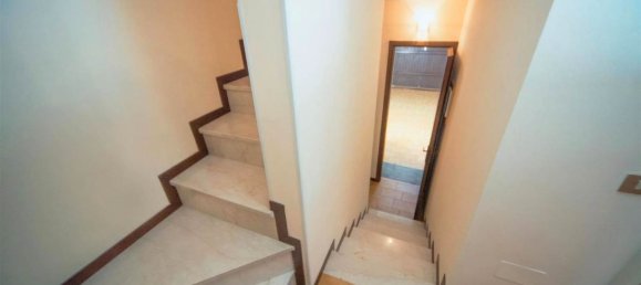 3 rooms Apartment in Soiano del Lago, Italy No. 191634 7