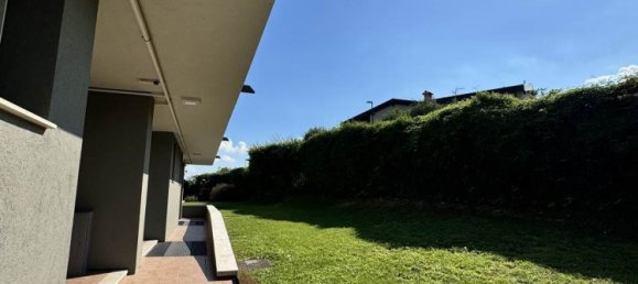 3 rooms Apartment in Soiano del Lago, Italy No. 191634 26