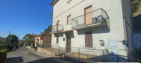 3 rooms Apartment in Amelia, Italy No. 279571 4