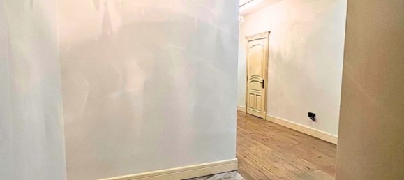 Квартира с 3 спальнями в Баку, Азербайджан № 1882 13