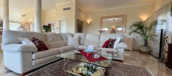 3 bedrooms Villa in Santa Ponsa, Spain No. 14699 2