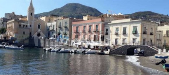 Apartamento de 4 dormitorios en Campobello di Licata, Italy No. 275486 16