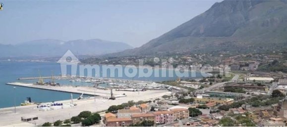 Apartamento de 4 dormitorios en Campobello di Licata, Italy No. 275486 21