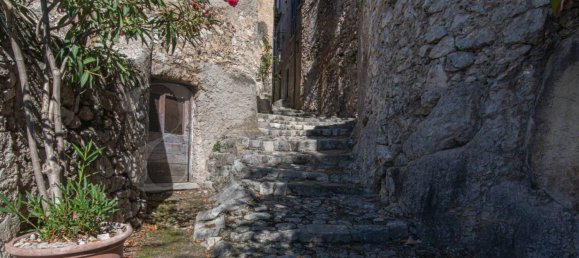 2 bedrooms House in Roccasecca, Italy No. 125600 22