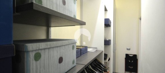 3 bedrooms Apartment in Reggio Emilia, Italy No. 285835 6