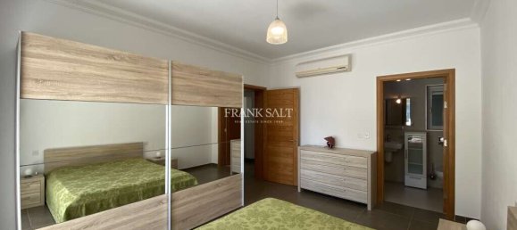 2 bedrooms Apartment in Sliema, Malta No. 10484 8