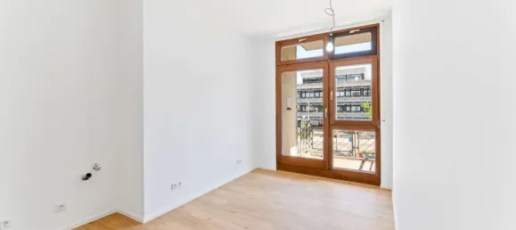 Квартира с 8 спальнями в Эслинген, Германия № 260460 10