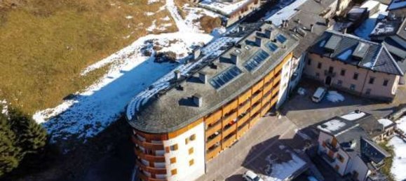 Gewerbliche Immobilie in Schilpario, Italy 308m², Nr. 294987 2