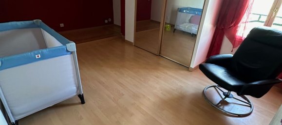 Casa de 4 dormitorios en Epinay-sur-Seine, France No. 183323 2