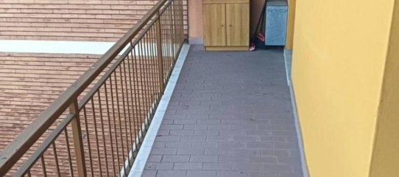 3 rooms Apartment in Modena, Italy No. 120325 13