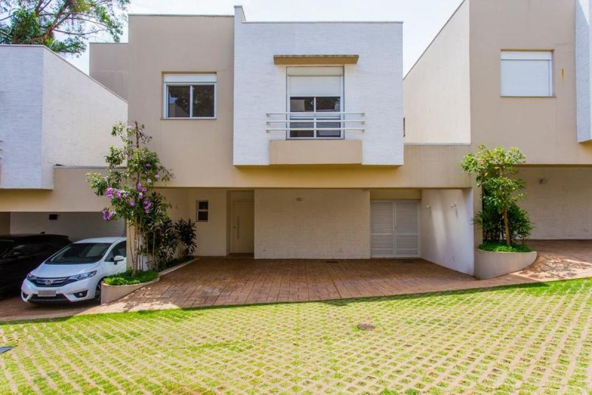 4 bedrooms House in Sao Paulo, Brazil No. 515299