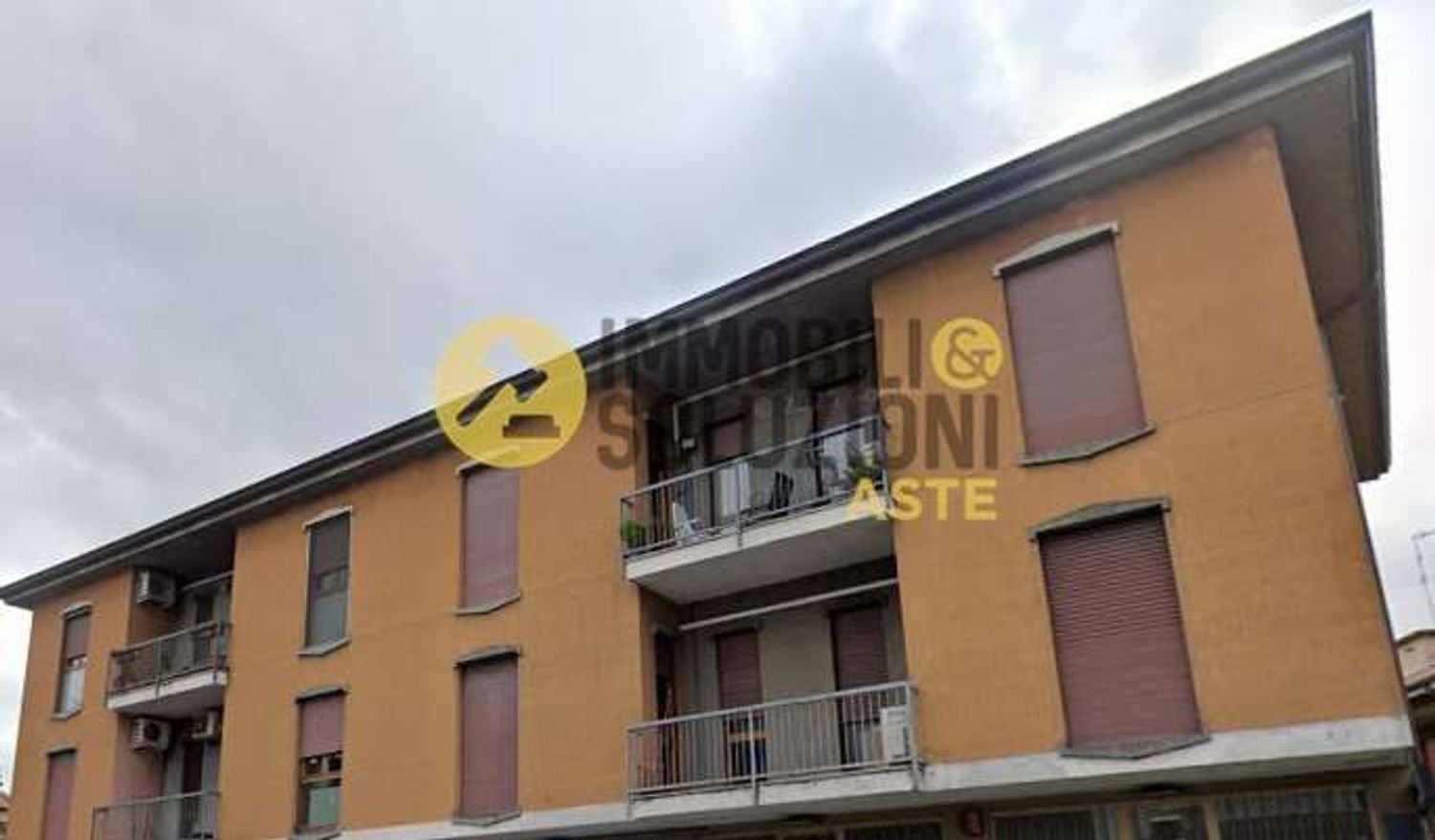 3 chambres Appartement à Capriate San Gervasio, Italy No. 370119