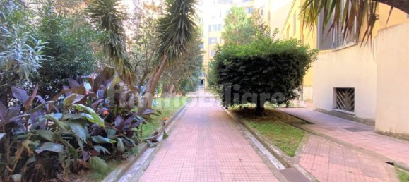 2 Schlafzimmer Wohnung in Rome, Italy, Nr. 273208 2