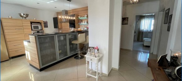 8-salle Propriété commerciale à Baden-Wurttemberg, Germany No. 52986 15