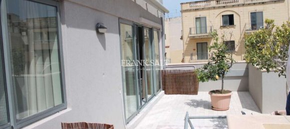 3 bedrooms Apartment in Sliema, Malta No. 8718 17