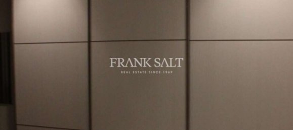 3 bedrooms Apartment in Sliema, Malta No. 8718 18