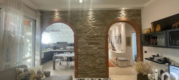 6 Schlafzimmer Wohnung in Arezzo, Italy, Nr. 350067 13