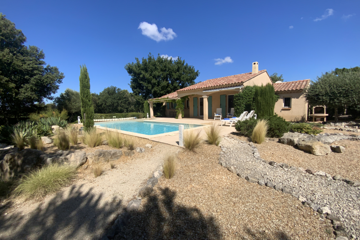 3 Schlafzimmer Villa in Uzes, France, Nr. 294185