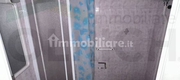 Здание с 5 комнатами в Барлетта, Италия № 343141 5