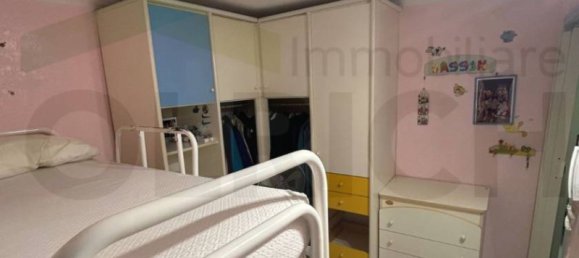 Здание с 5 комнатами в Барлетта, Италия № 343141 6