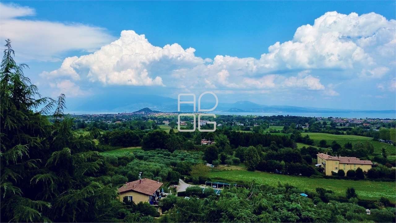 Villa T3 em Soiano del Lago, Italy N.º 283304