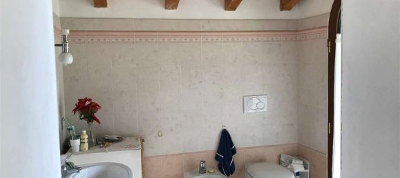 5 bedrooms House in Ponna, Italy No. 364562 8