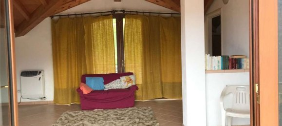 5 bedrooms House in Ponna, Italy No. 364562 7