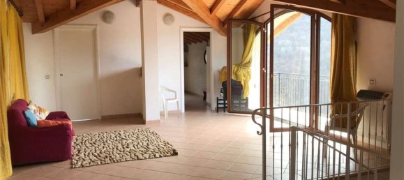 5 bedrooms House in Ponna, Italy No. 364562 15