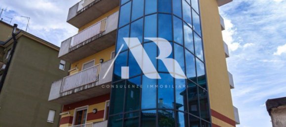 Apartamento de 3 divisões em Verona, Italy N.º 303579 5