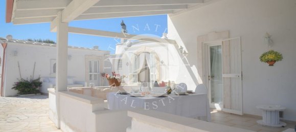 Вилла с 4 спальнями в Остуни, Италия № 121145 11