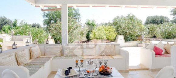 Вилла с 4 спальнями в Остуни, Италия № 121145 10