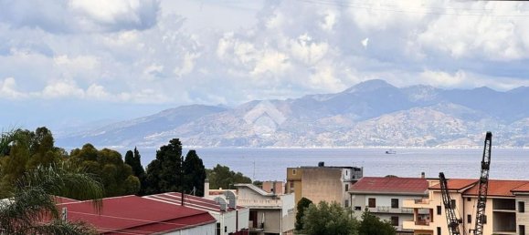 Apartamento de 3 habitaciónes en Reggio Calabria, Italy No. 288217 12