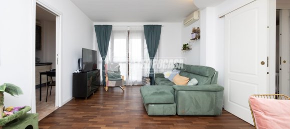 Apartamento de 3 habitaciónes en Gorgonzola, Italy No. 293697 2