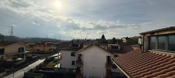 Квартира с 2 комнатами в Лабико, Италия № 166761 5