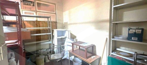 1 room Commercial property in Rome, Italy No. 28938 22