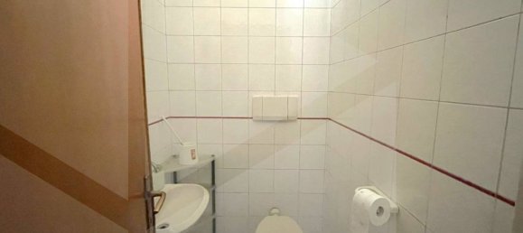 1 room Commercial property in Rome, Italy No. 28938 38