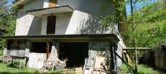 5 rooms House in Lizzano in Belvedere, Italy No. 258178 6