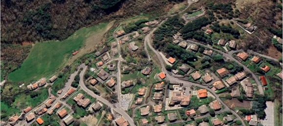 5 rooms House in Lizzano in Belvedere, Italy No. 258178 8