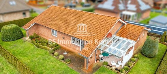 3 bedrooms House in Leer, Germany No. 134056 10