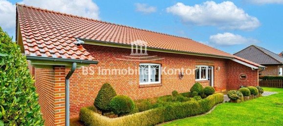 3 bedrooms House in Leer, Germany No. 134056 7