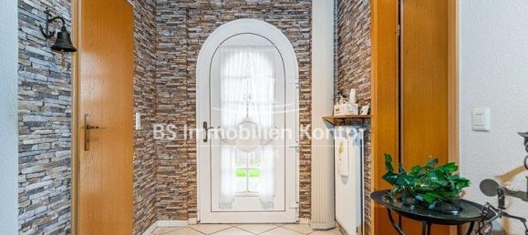 3 bedrooms House in Leer, Germany No. 134056 12