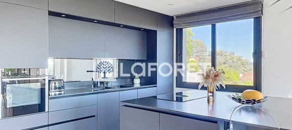 Villa de 3 dormitorios en Neyron, France No. 347576 3